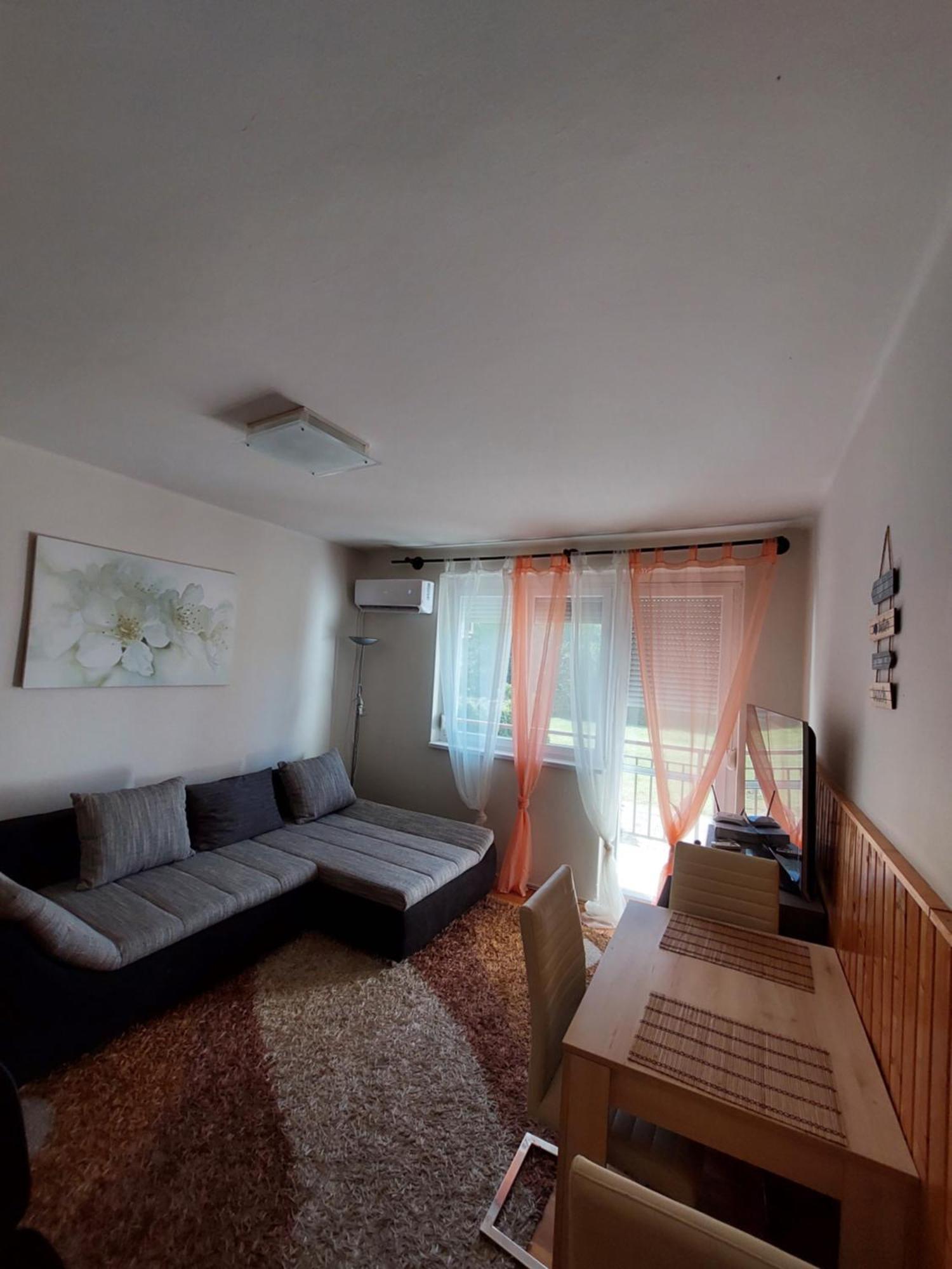 Dorka Apartman Vonyarcvashegy Exterior foto